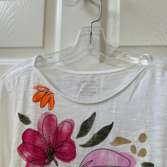 Chico’s Embroidered Floral ¾ Sleeve Tee, Size 2/Large NWOT - Picture 9 of 10